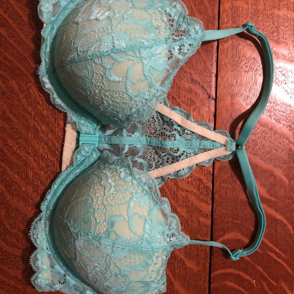 PINK front clasp push up bra